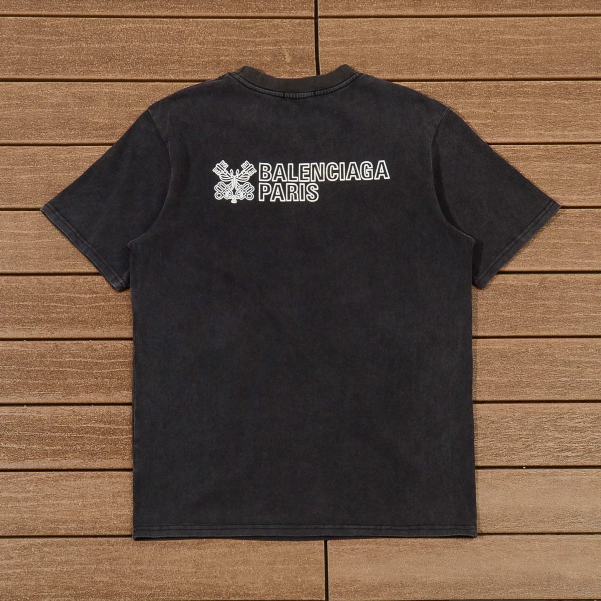 Paris Circle Logo T-Shirt - Image 5